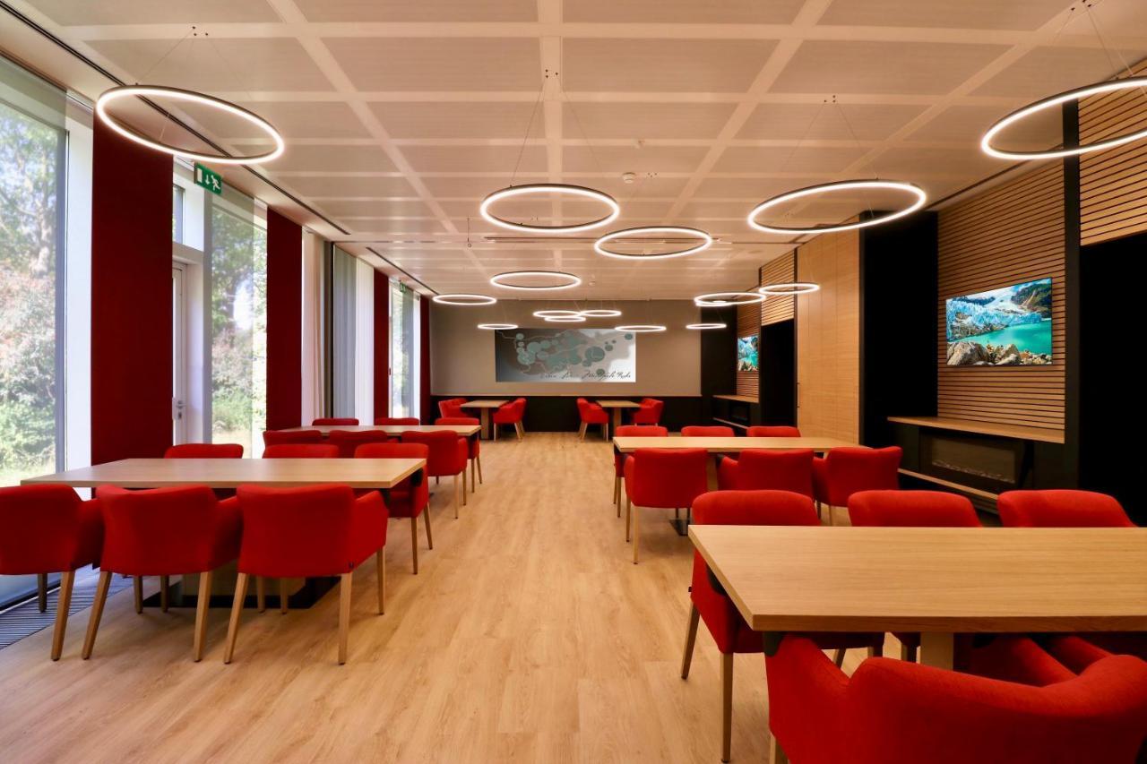 Webers - Das Hotel Im Ruhrturm Essen Eksteriør bilde