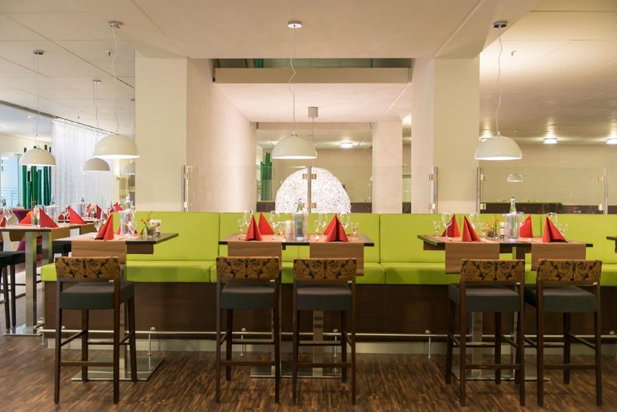 Webers - Das Hotel Im Ruhrturm Essen Restaurant bilde